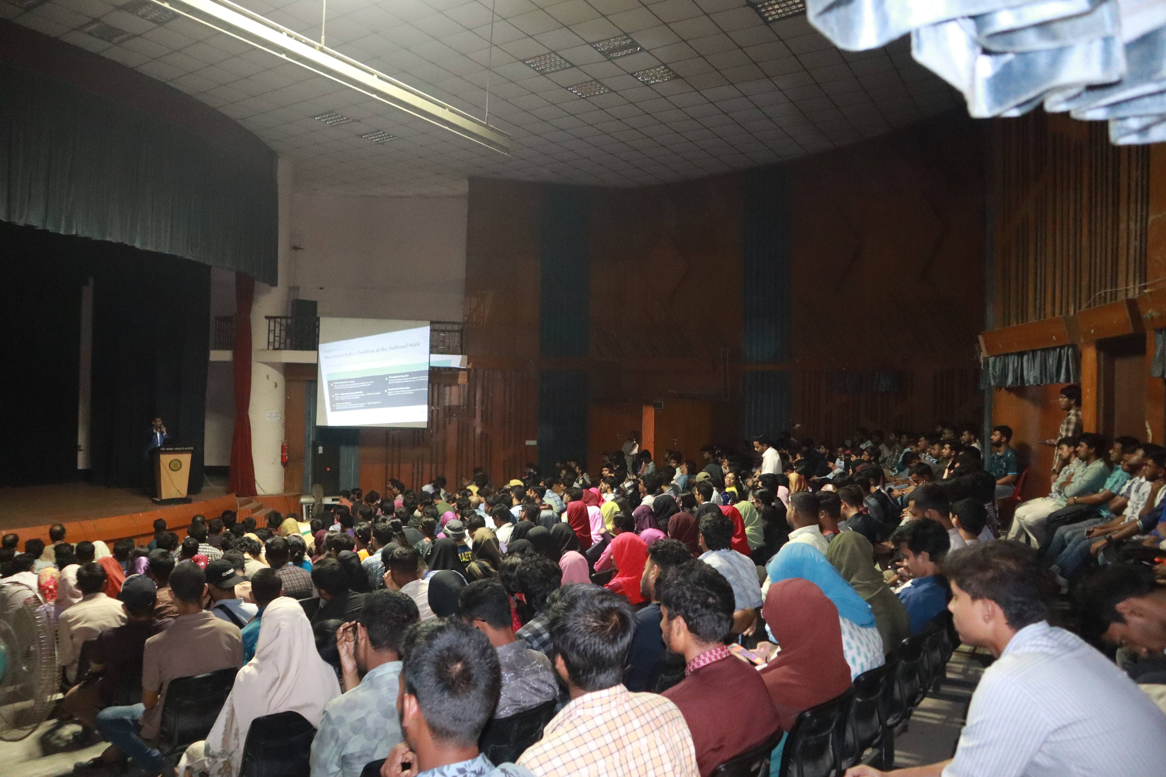 Students and teachers during the Rajshahi seminar session