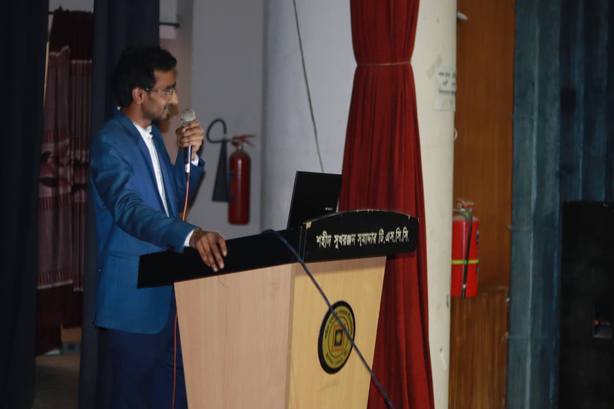 Rajshahi seminar moment — presentation
